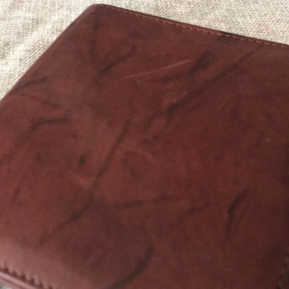 Handcrafted Genuine Leather Billfold Wallet